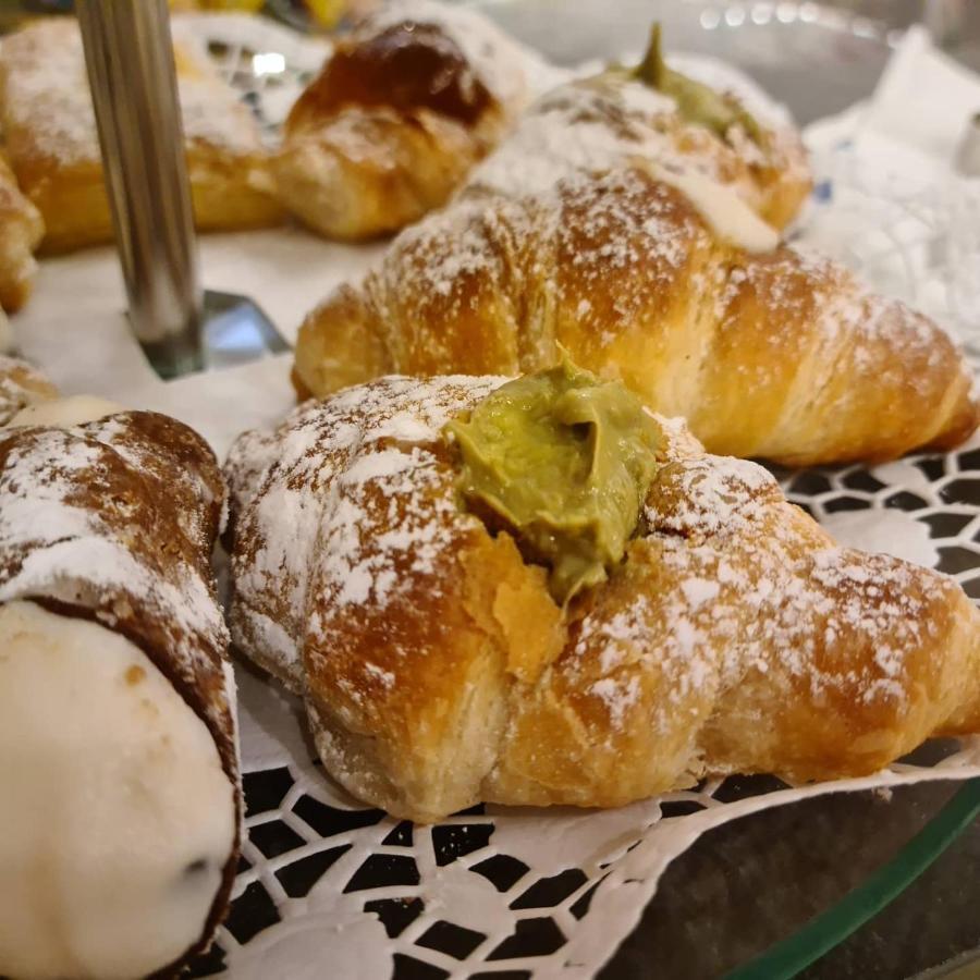 Mama Tita Rooms And Breakfast 巴勒莫 外观 照片